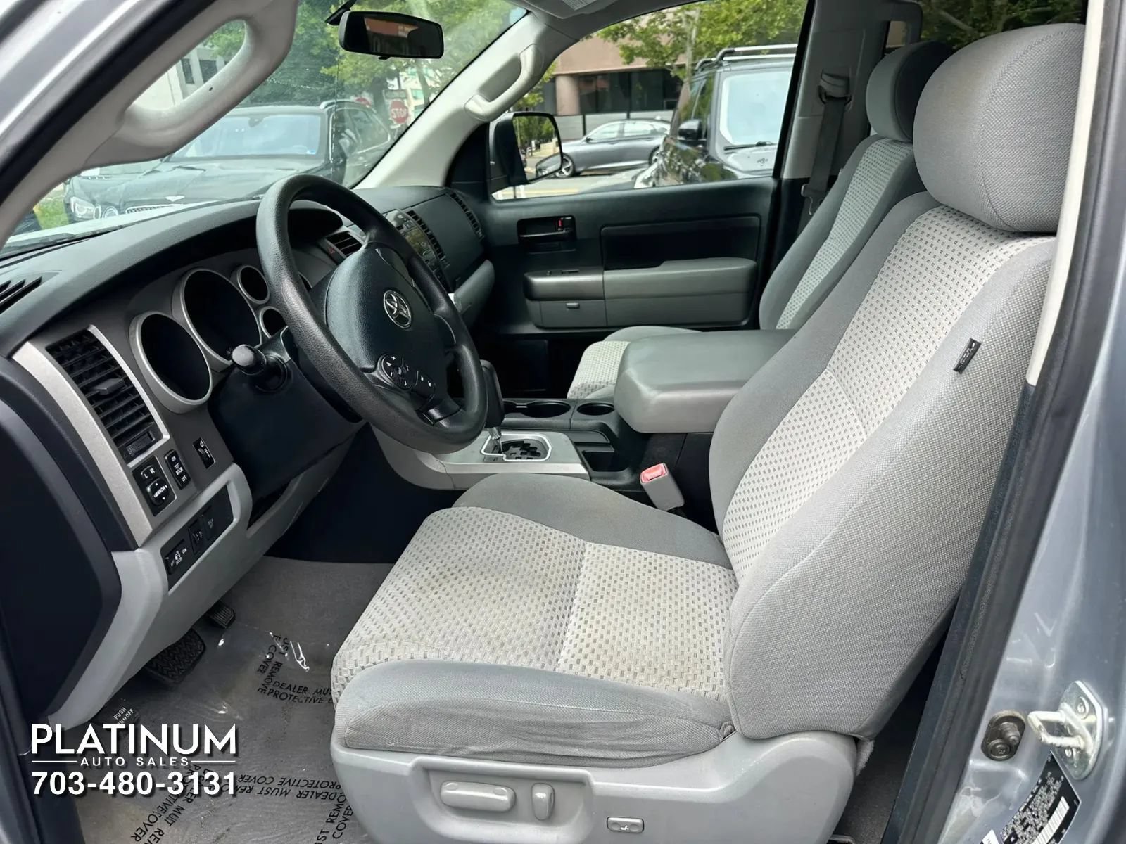 Used 2011 Toyota Tundra 4x4 Double Cab w/ TRD Off-Road Pkg image 11