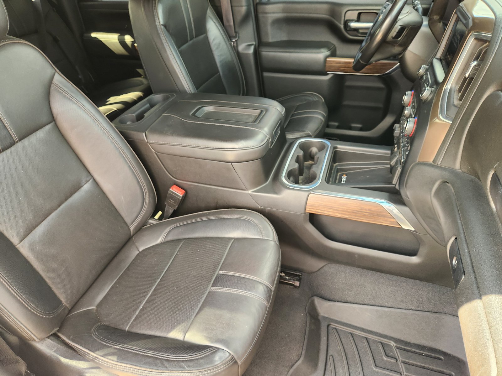Used 2021 Chevrolet Silverado 2500 High Country w/ Z71 Off-Road Package AWD/4WD image 16