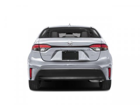 Used 2023 Toyota Corolla LE image 5