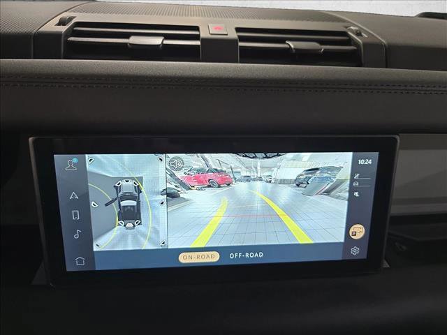 Certified 2024 Land Rover Defender 90 X-Dynamic SE image 25