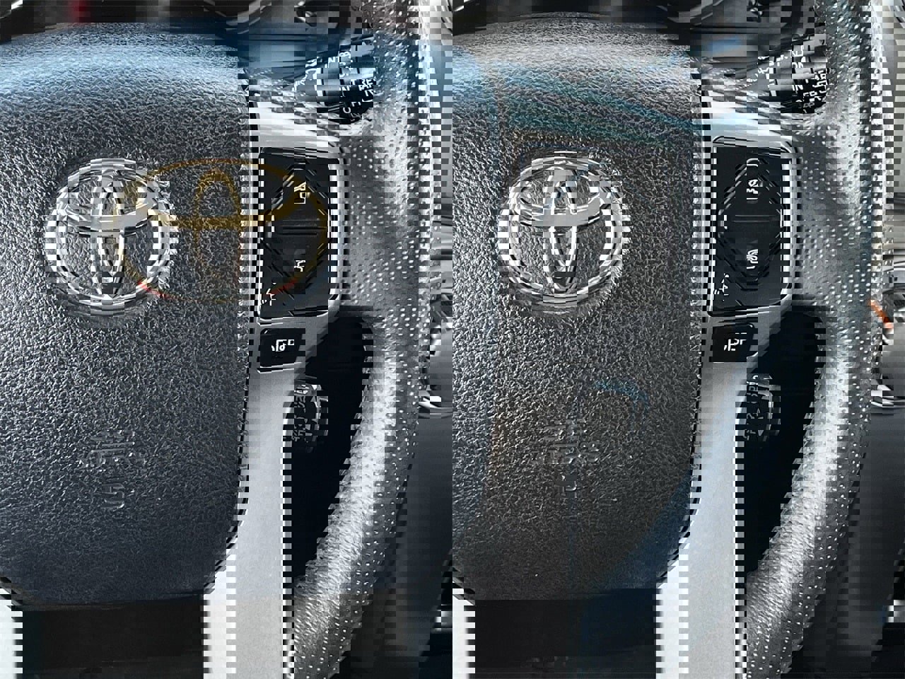 Used 2017 Toyota 4Runner SR5 image 14