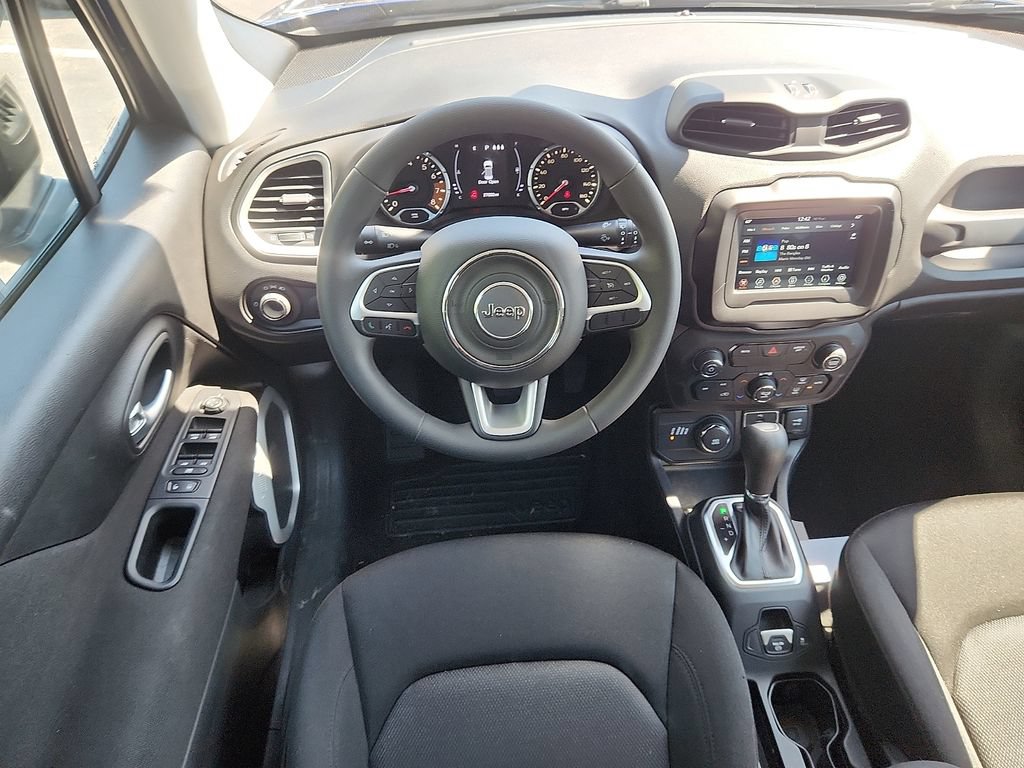 Used 2019 Jeep Renegade Sport w/ Sport Appearance Group AWD/4WD image 11