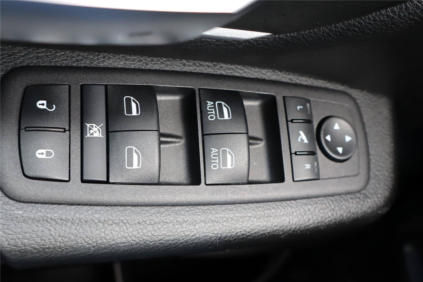 Used 2023 RAM 1500 Big Horn AWD/4WD image 14