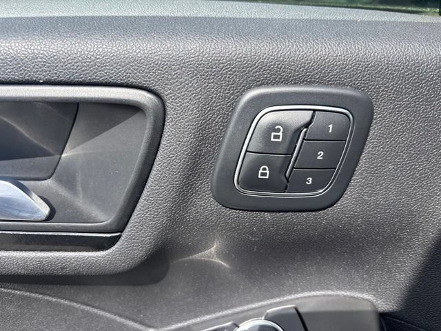Used 2022 Ford Escape SEL w/ SEL Stealth AWD Package image 16