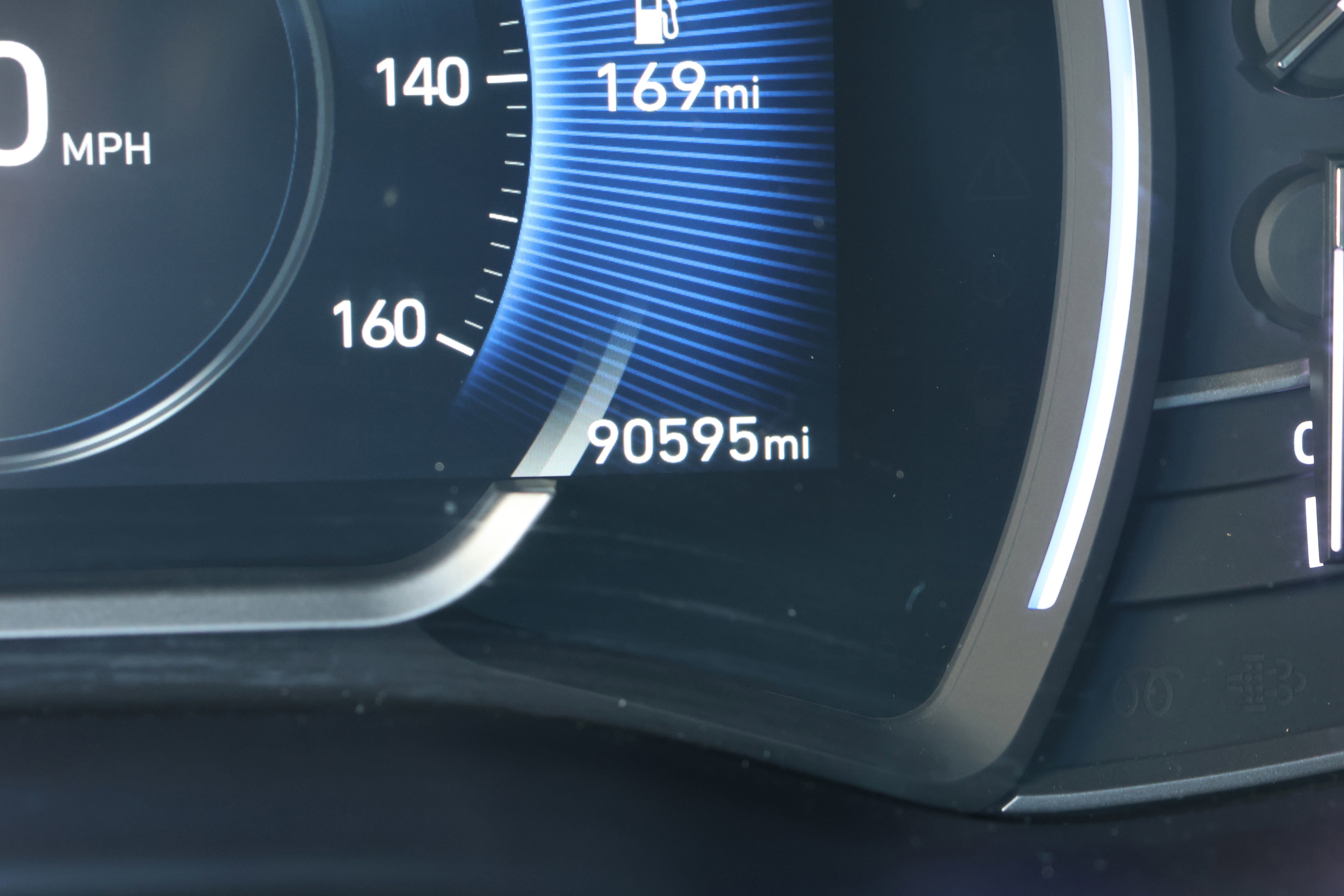 Used 2020 Hyundai Santa Fe SEL w/ Convenience + Premium Package image 20