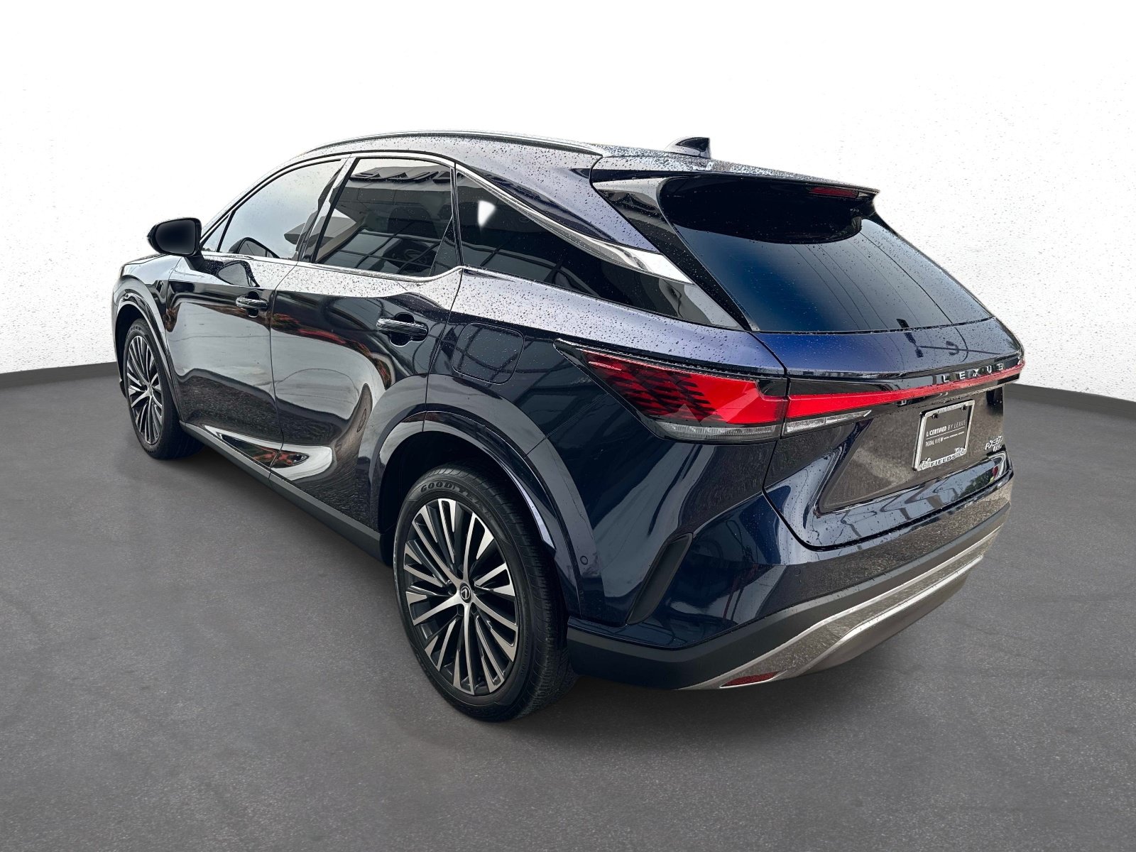 Certified 2023 Lexus RX 350 Premium Plus w/ Cold Area Package AWD/4WD image 5