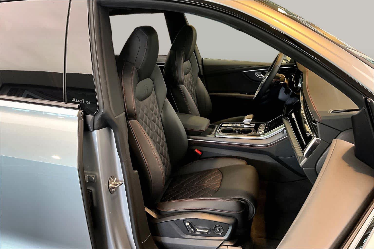 Certified 2026 Audi Q8 Prestige AWD/4WD image 9