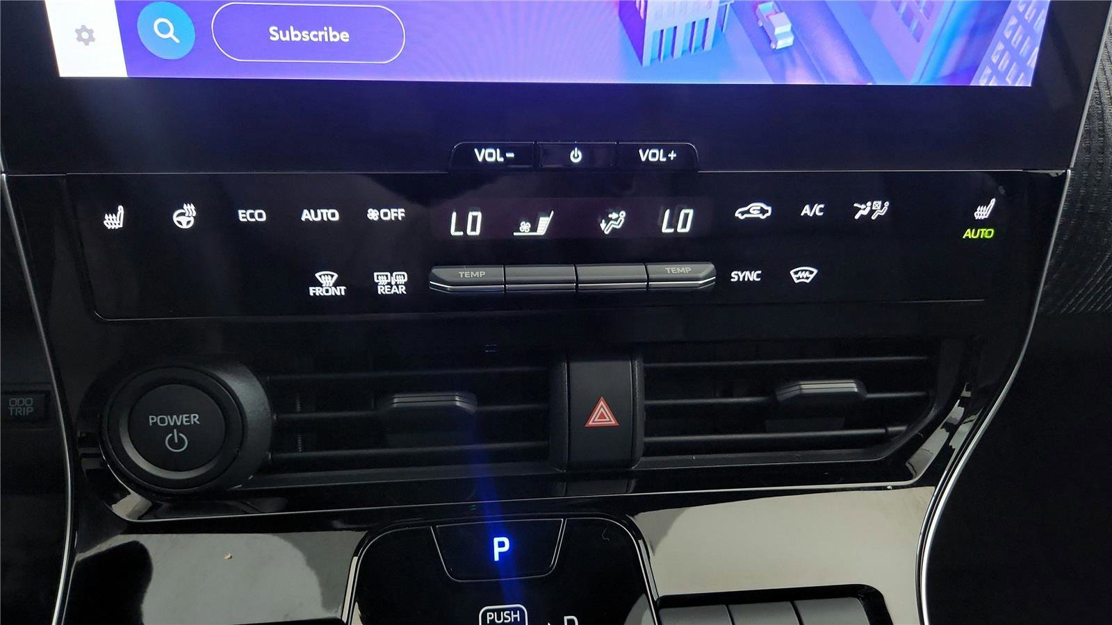 Used 2023 Toyota bZ4X XLE w/ Weather Package image 31