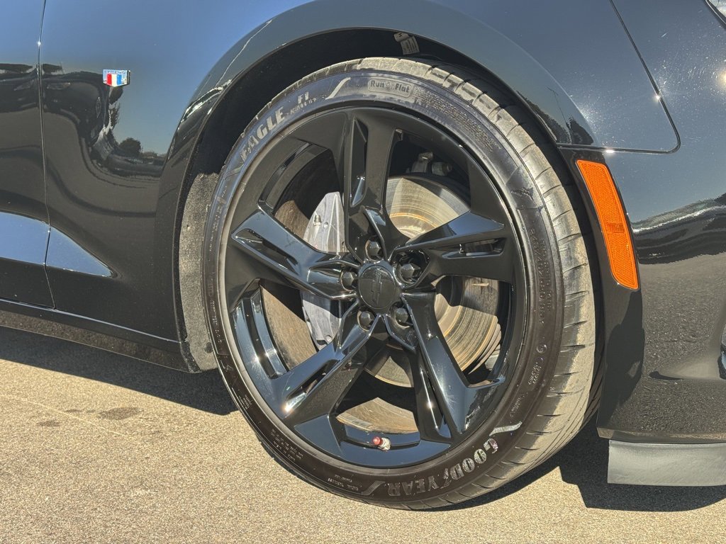 Used 2022 Chevrolet Camaro SS image 26