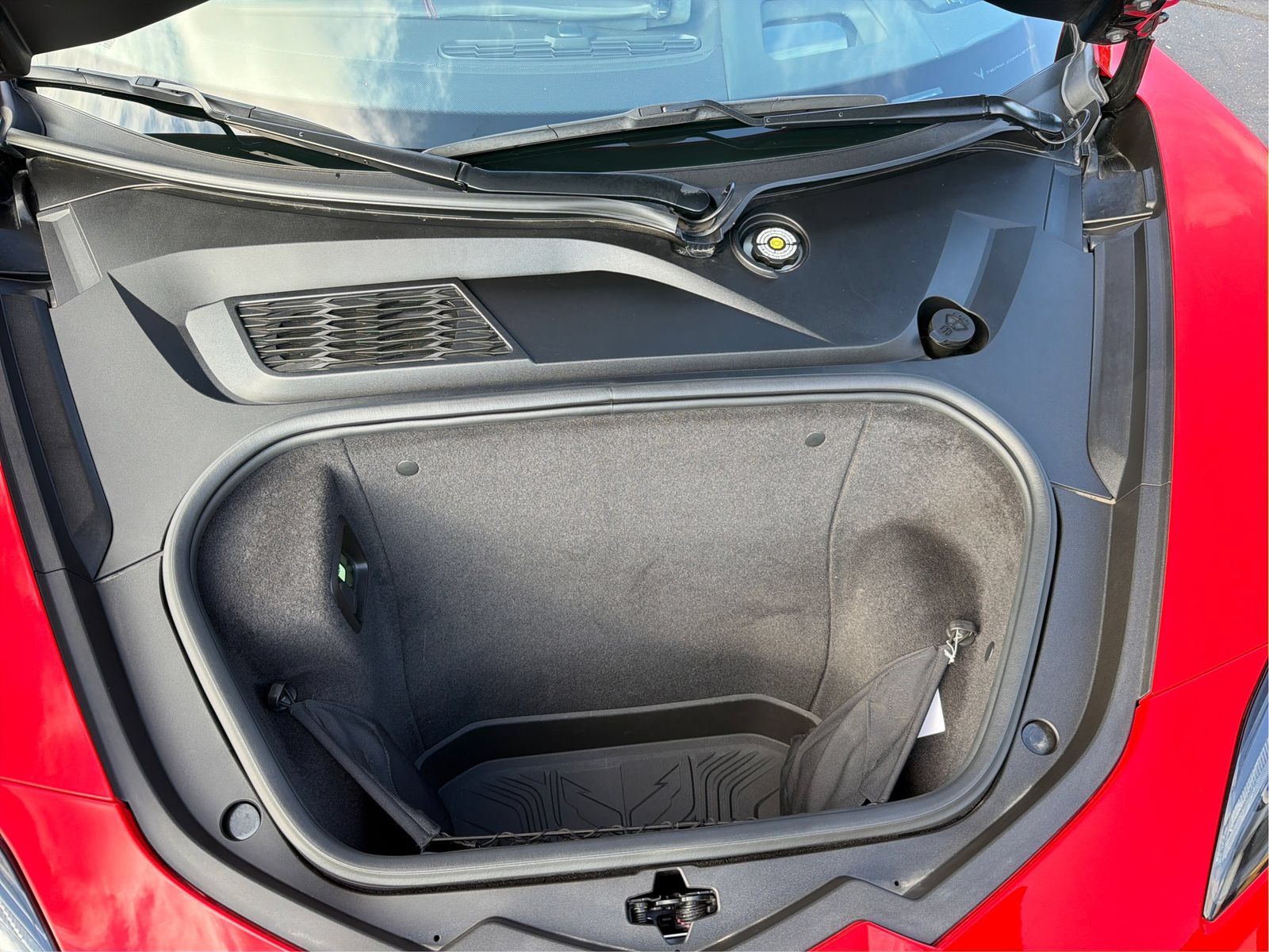 Used 2022 Chevrolet Corvette Stingray Premium Conv w/ Z51 Performance Package RWD image 23