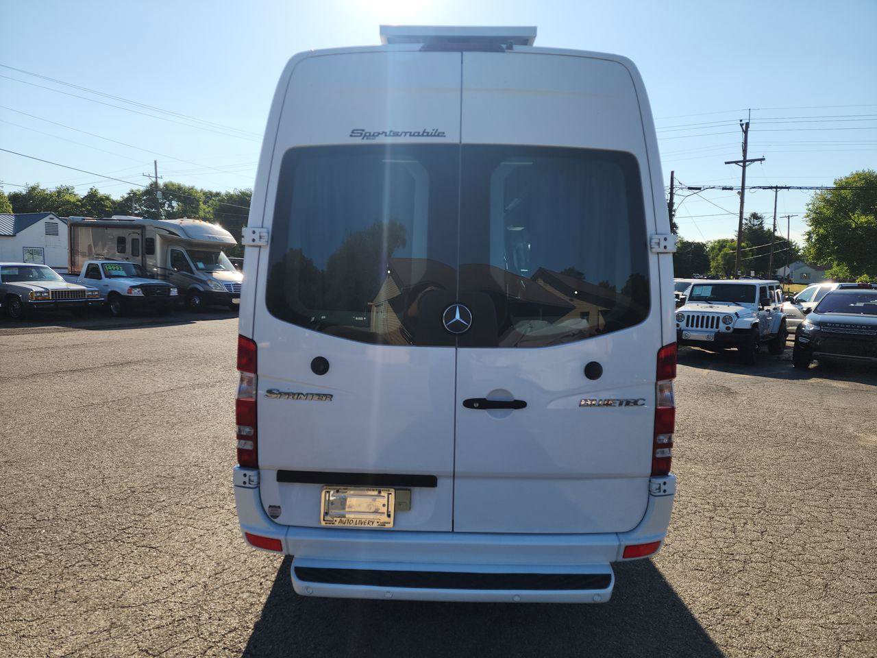 Used 2011 Mercedes-Benz Sprinter 2500 image 14