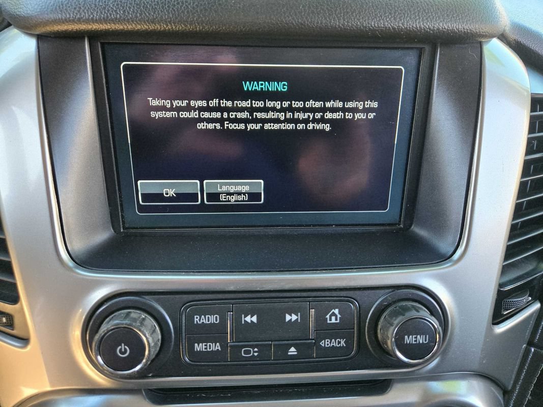 Used 2019 Chevrolet Suburban LT AWD/4WD image 18