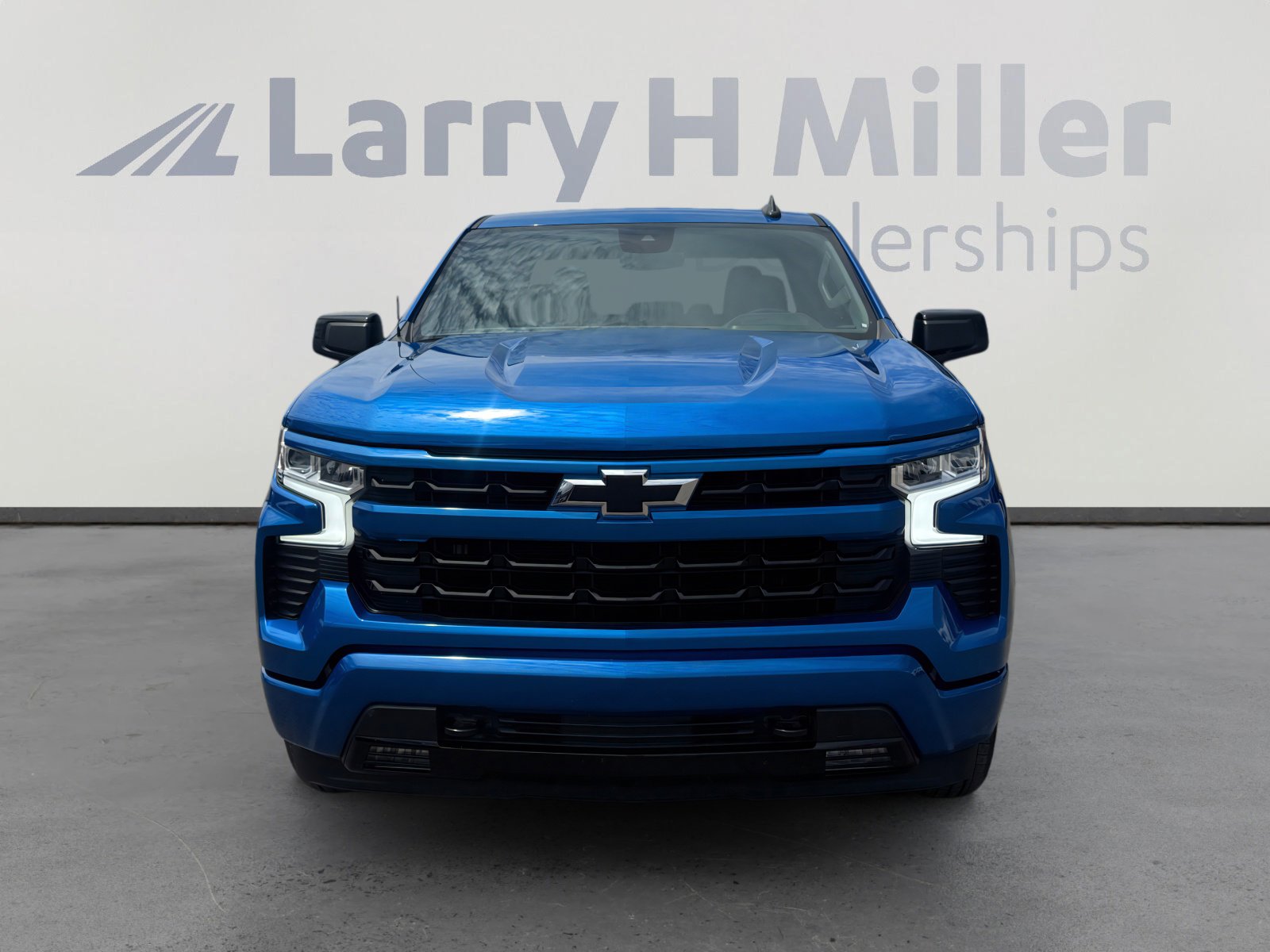 Used 2024 Chevrolet Silverado 1500 RST RWD image 8