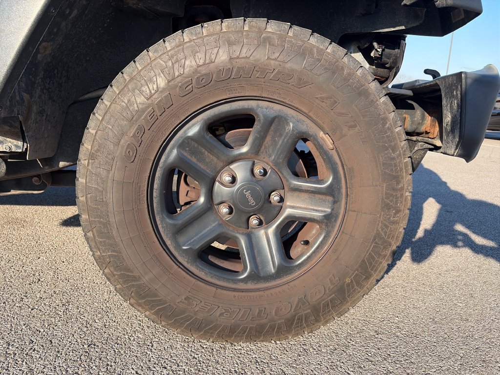 Used 2015 Jeep Wrangler Sport AWD/4WD image 21