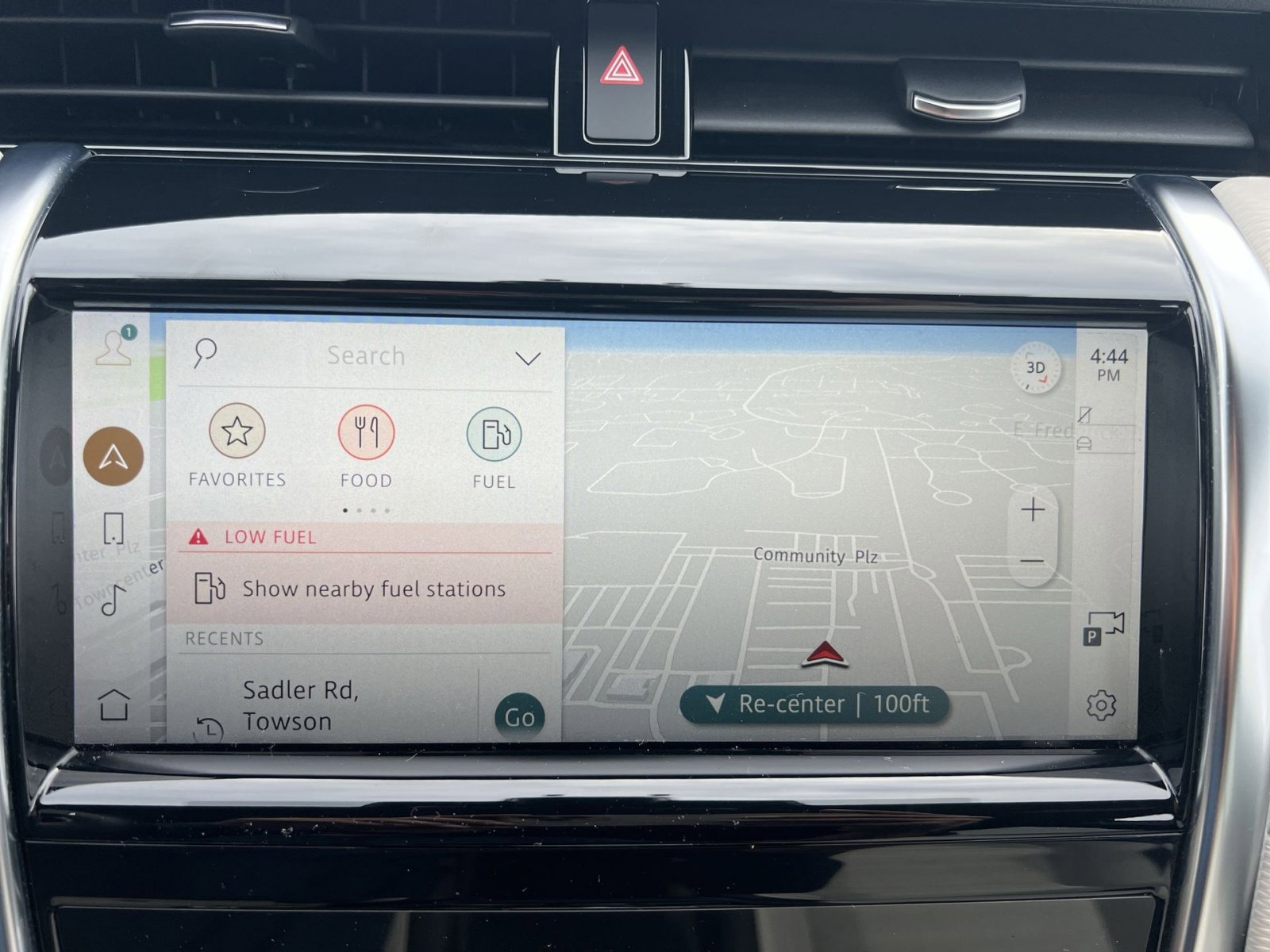 Used 2023 Land Rover Discovery Sport SE R-Dynamic image 28