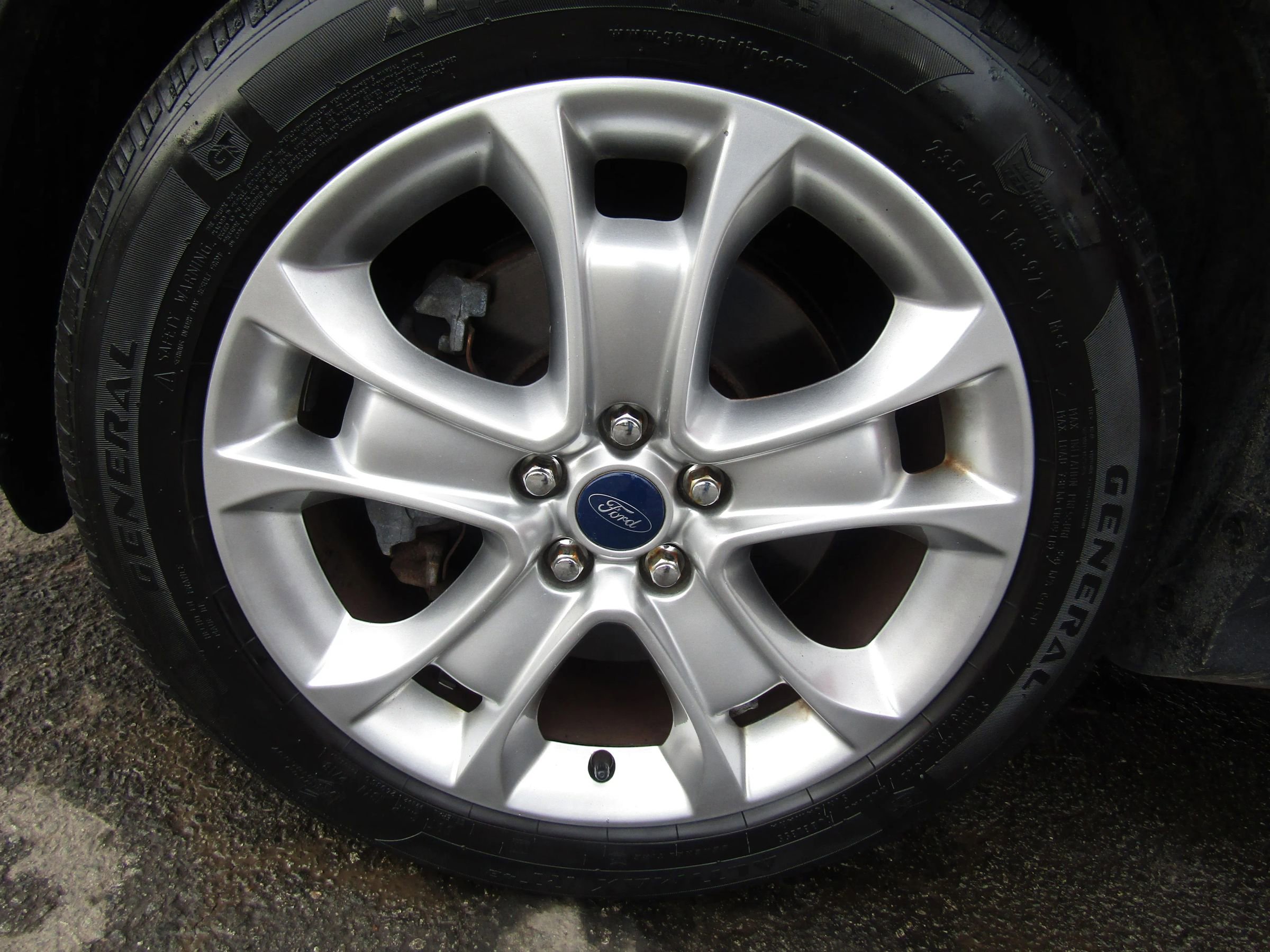 Used 2016 Ford Escape Titanium image 40