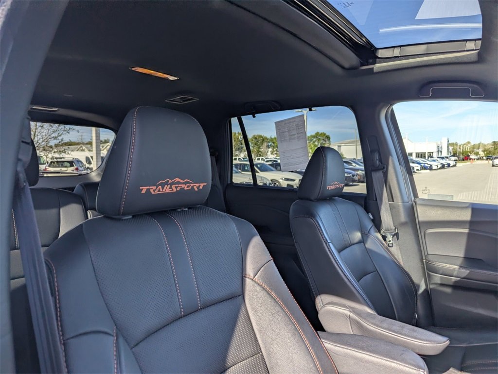 Used 2023 Honda Passport TrailSport image 11