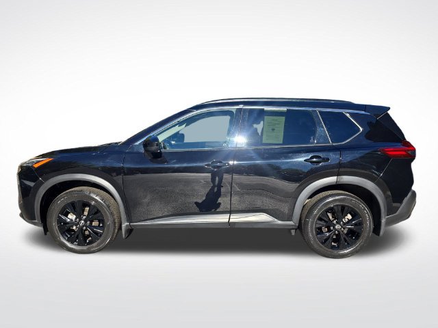 Used 2023 Nissan Rogue SV w/ SV Premium B Package AWD/4WD image 3