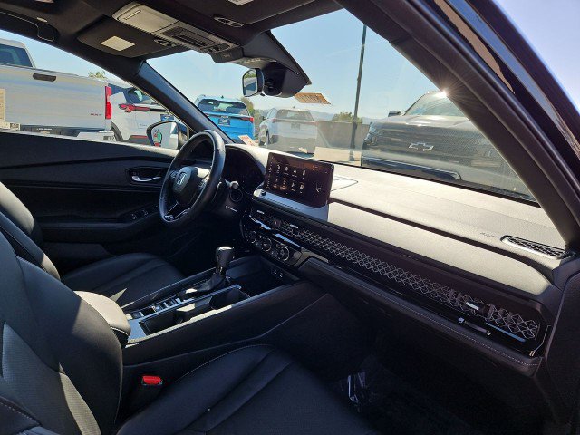 Used 2025 Honda Accord Sport image 29