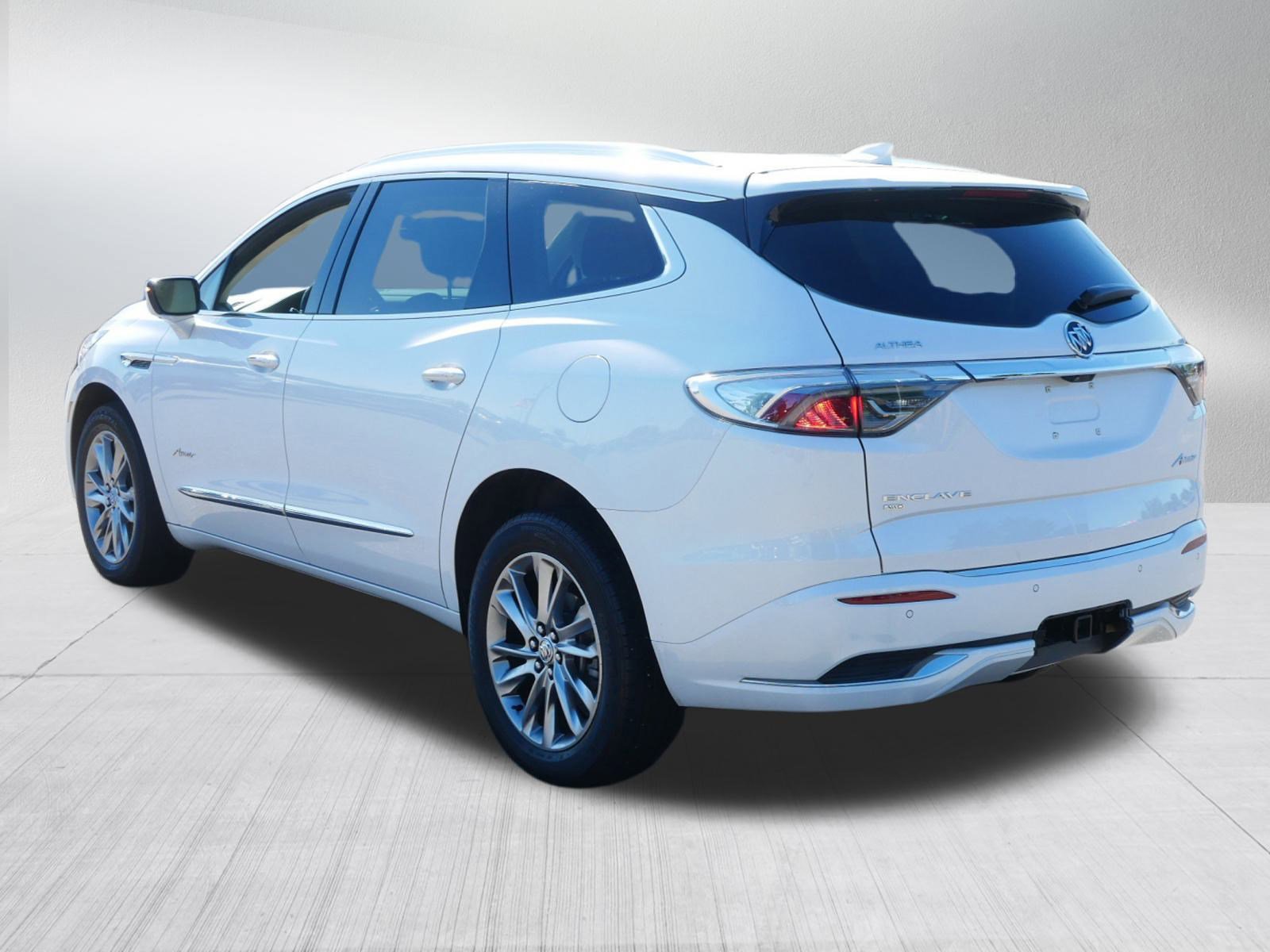 Certified 2023 Buick Enclave Avenir w/ Trailering Package, 5000 lbs. image 5