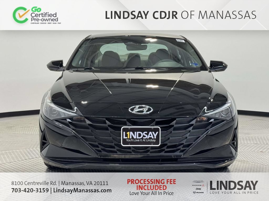 Used 2023 Hyundai Elantra SEL FWD image 3