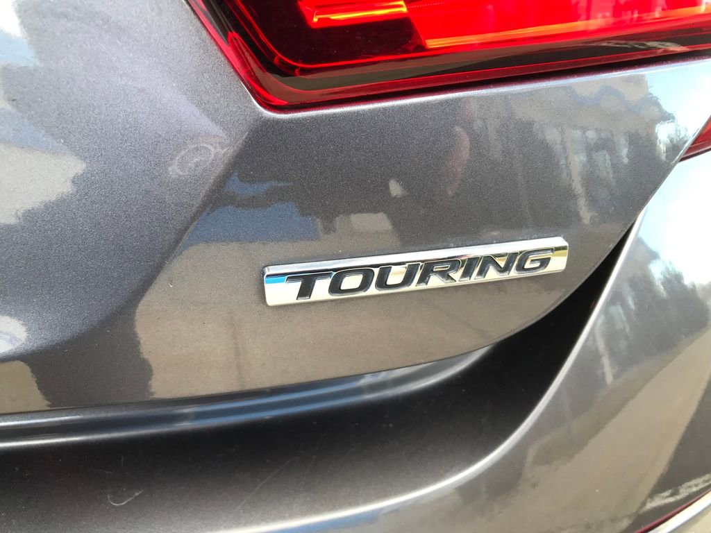 Used 2018 Honda Accord Touring image 29