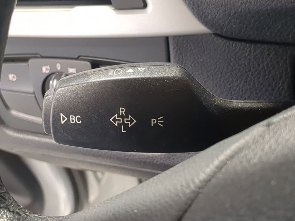 Used 2013 BMW 328i xDrive Sedan AWD/4WD image 34