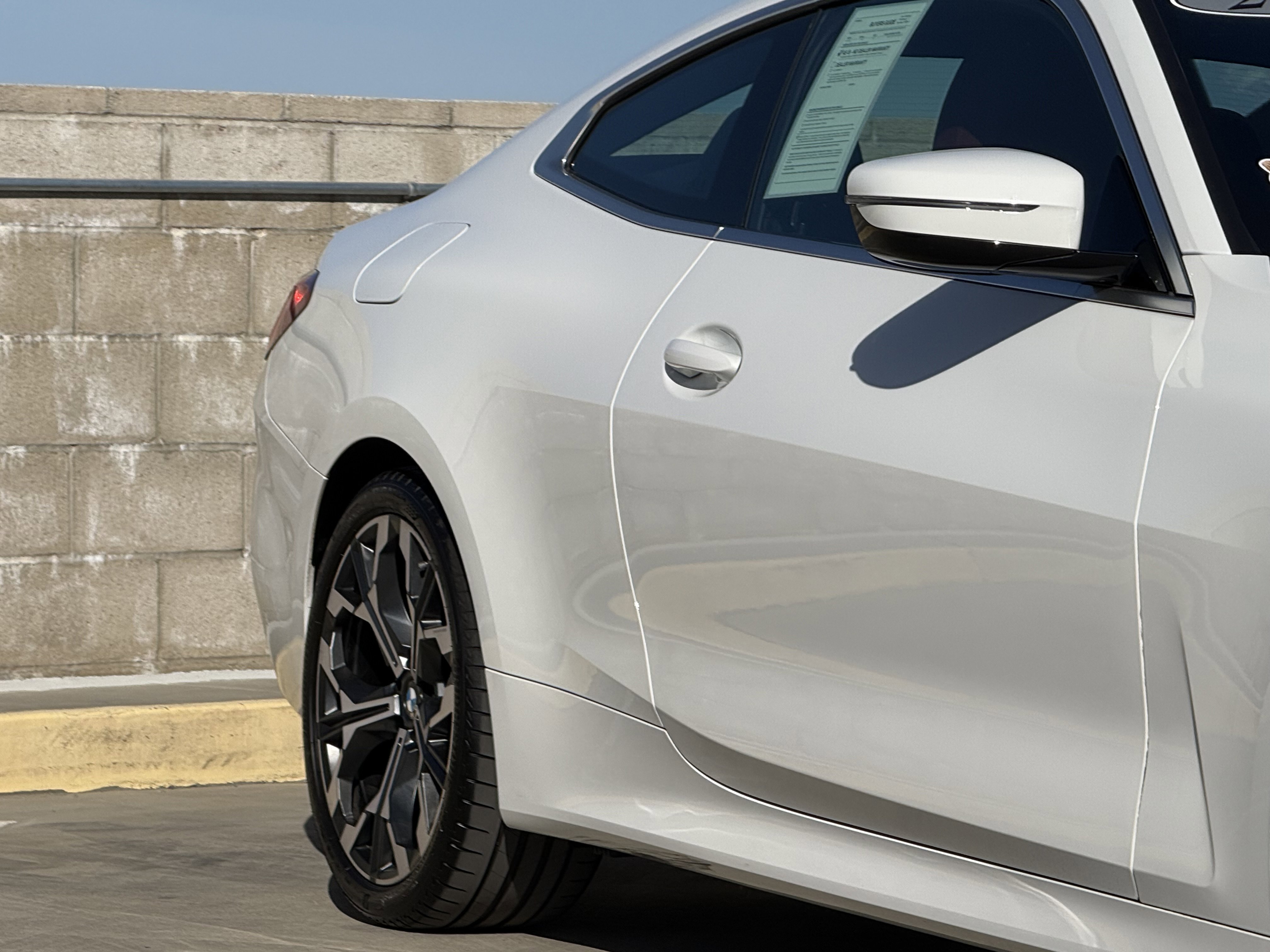 Used 2025 BMW 430i Coupe w/ Convenience Package image 5