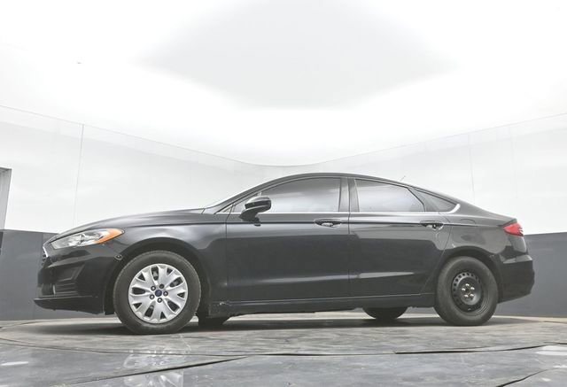 Used 2019 Ford Fusion S FWD image 30