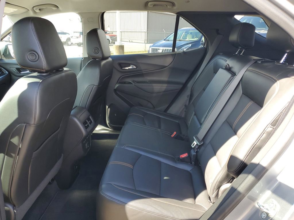 Certified 2024 Chevrolet Equinox Premier FWD image 25