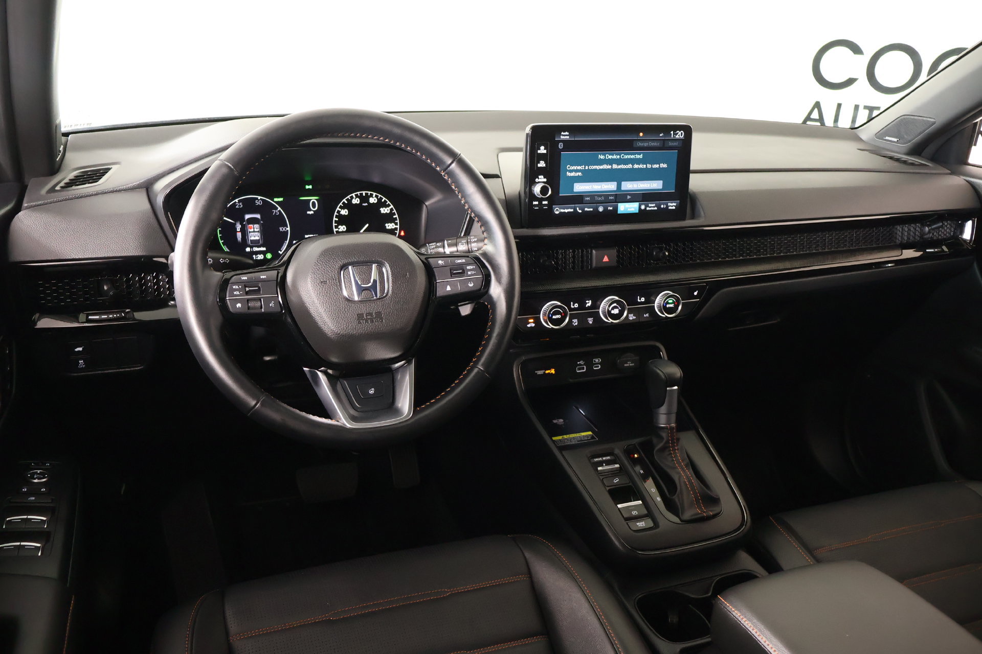 Used 2025 Honda CR-V Sport Touring image 2