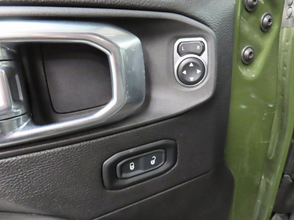 Used 2024 Jeep Wrangler Unlimited Sahara w/ Technology Group image 52