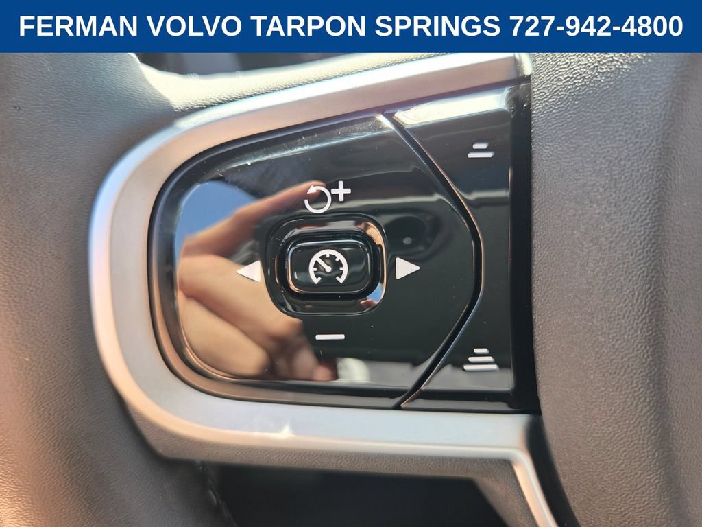 New 2026 Volvo XC60 B5 Core AWD/4WD image 31