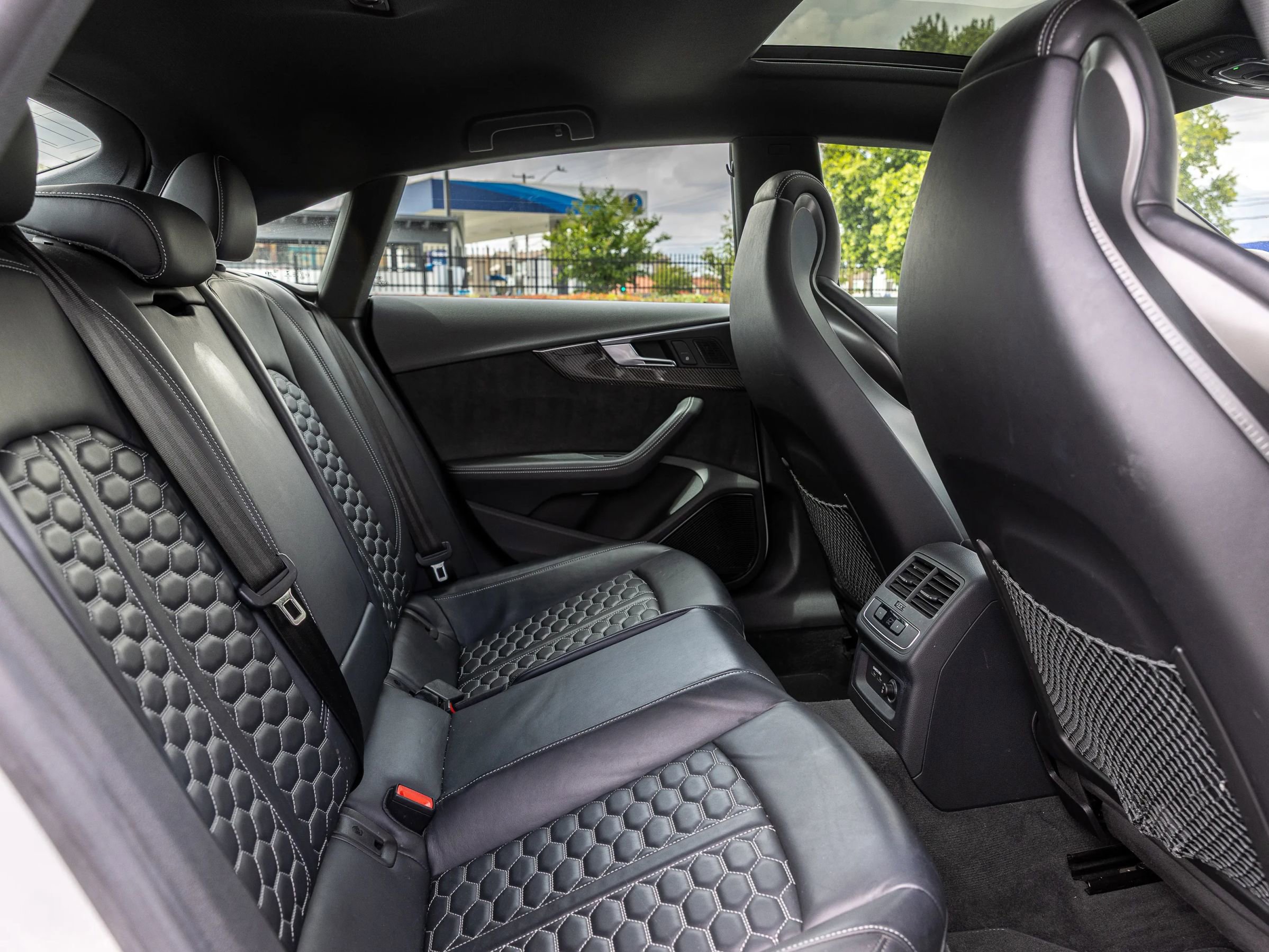 Used 2019 Audi RS 5 Sportback w/ RS Driver Assistance Package AWD/4WD image 36