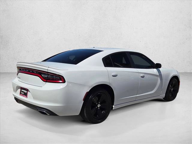 Used 2016 Dodge Charger SE w/ Sport Appearance Group RWD image 6