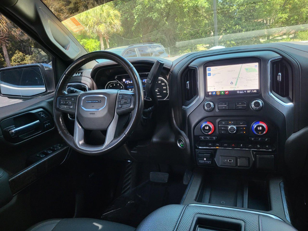 Used 2021 GMC Sierra 1500 Denali w/ Denali Premium Package AWD/4WD image 16