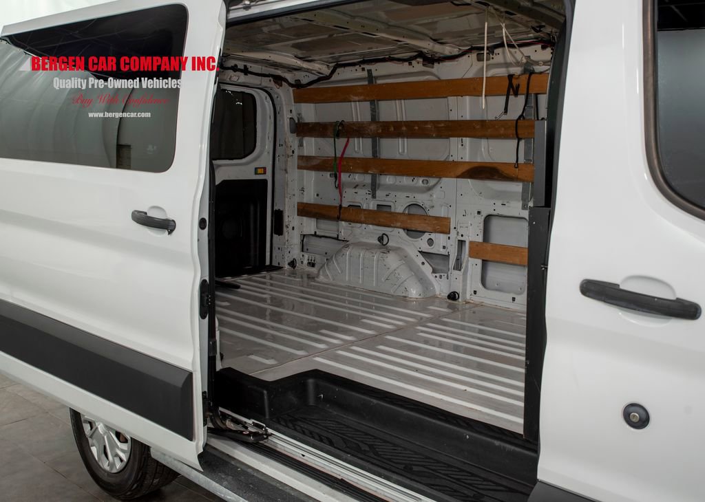 Used 2018 Ford Transit 250 130 Low Roof w/ Exterior Upgrade Package image 13
