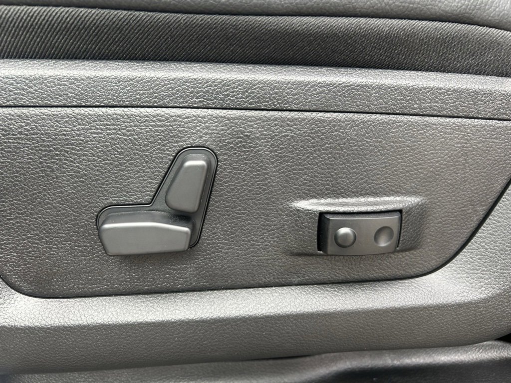 New 2026 RAM 3500 Laramie w/ Towing Technology Group image 12