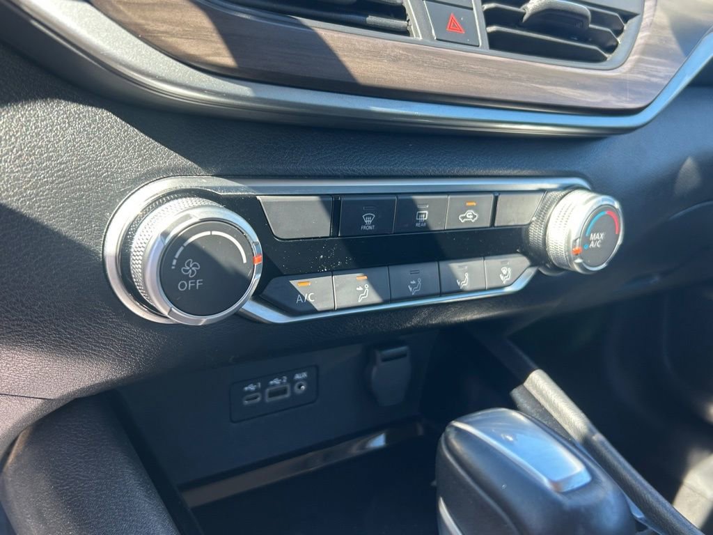 Used 2024 Nissan Altima 2.5 SV image 36