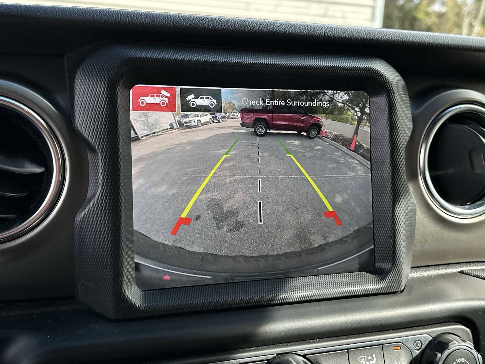 Used 2021 Jeep Wrangler Unlimited Rubicon image 22