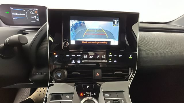 Used 2023 Subaru Solterra AWD image 23