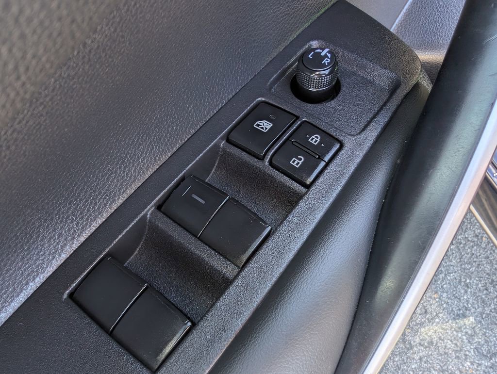 Used 2024 Toyota Corolla XSE FWD image 15