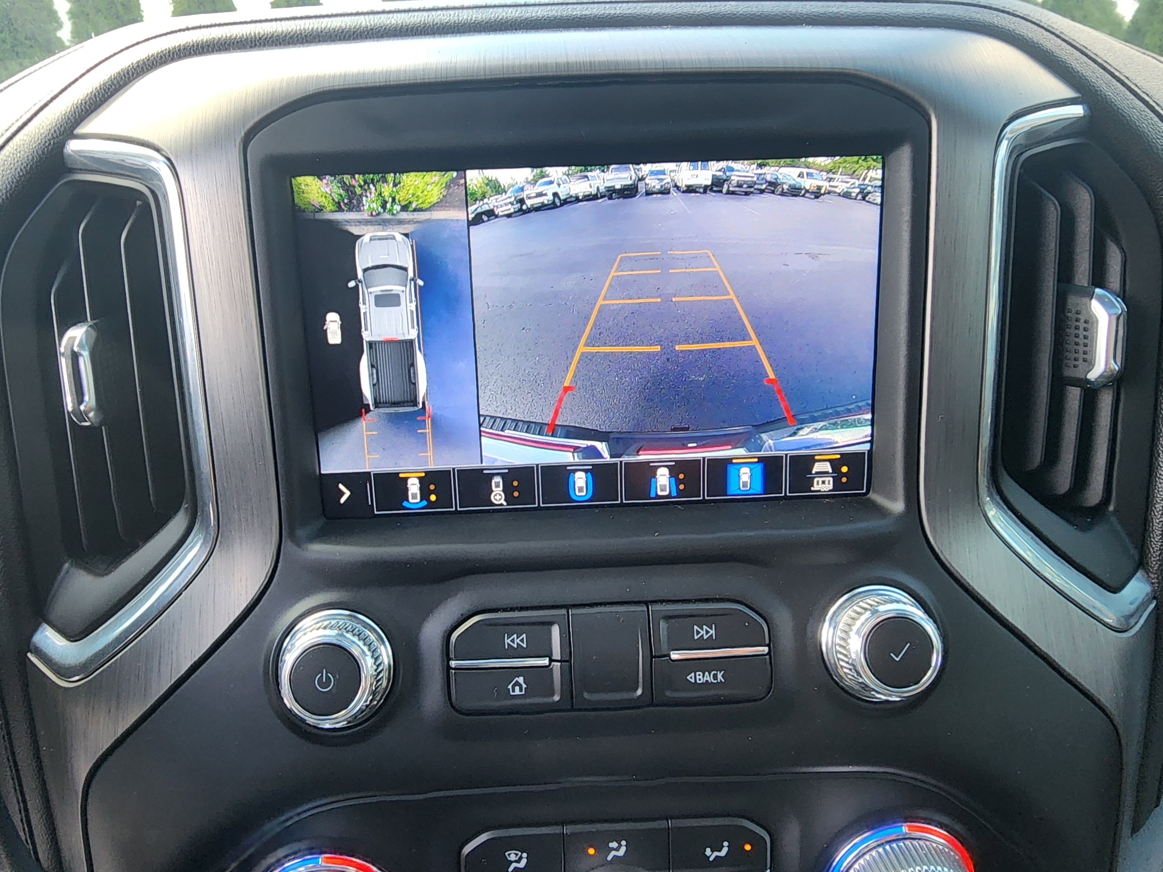 Used 2022 GMC Sierra 3500 Denali image 35