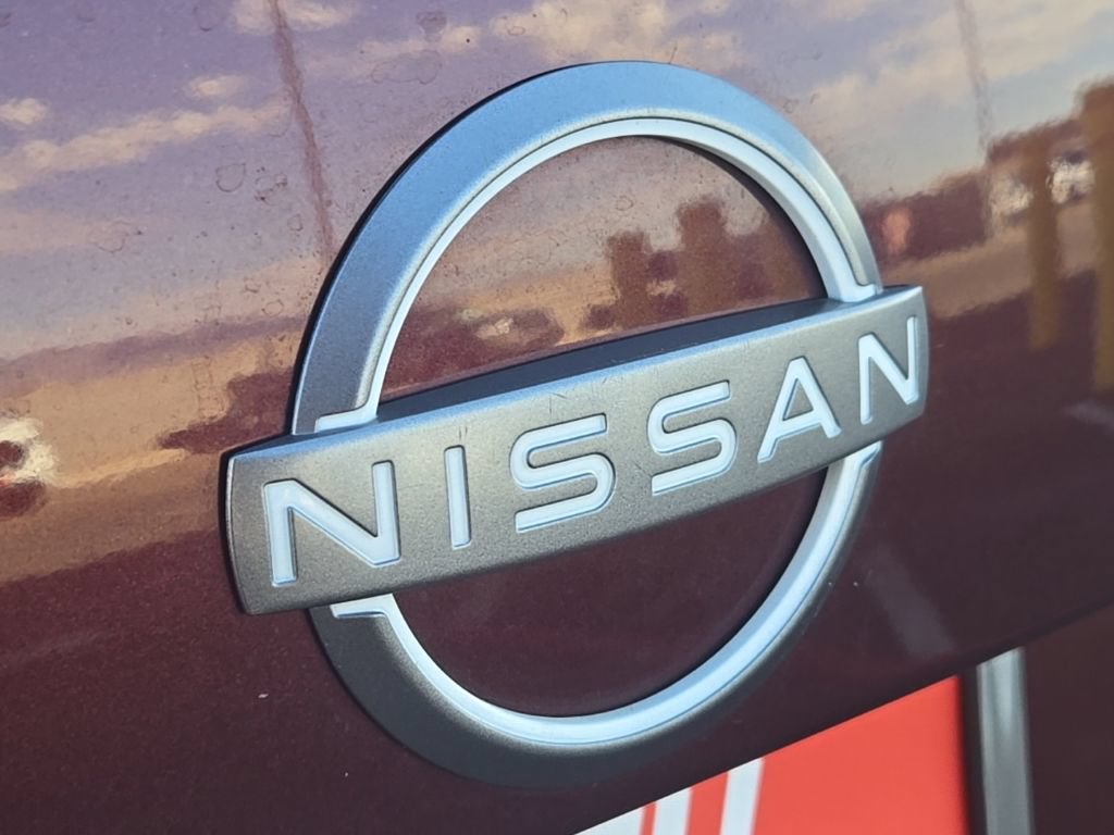 Used 2024 Nissan Sentra SV FWD image 32