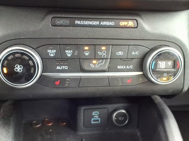 Used 2020 Ford Escape SE image 22