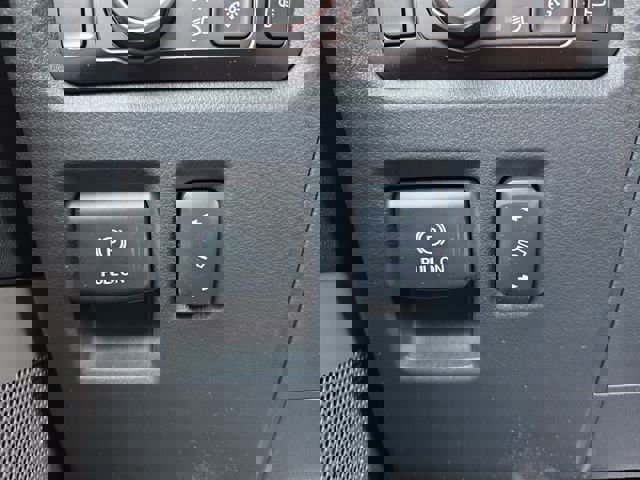 Used 2026 Ford F150 Lariat w/ Equipment Group 501A Mid image 26