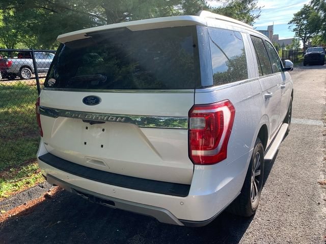 Used 2019 Ford Expedition XLT w/ Equipment Group 202A AWD/4WD image 6