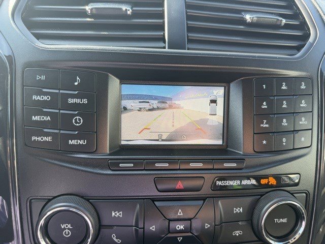Used 2018 Ford Explorer XLT AWD/4WD image 34