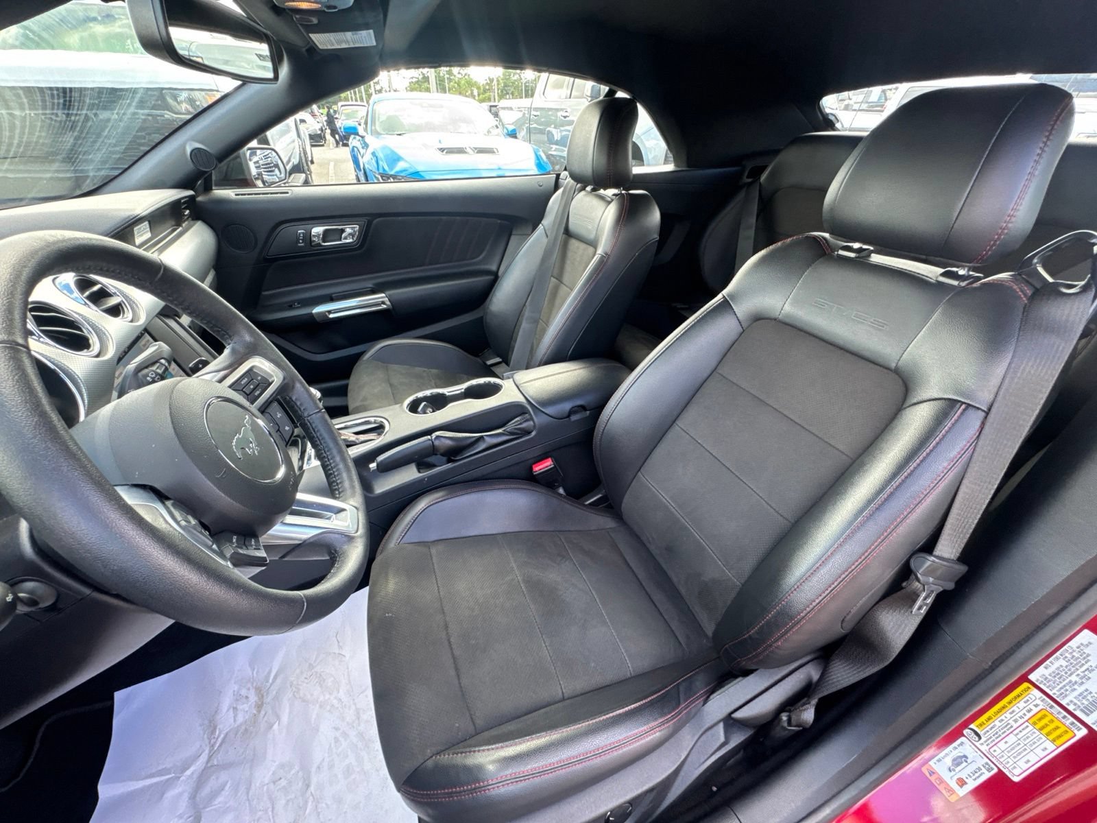 Used 2017 Ford Mustang GT Premium w/ Equipment Group 401A RWD image 17