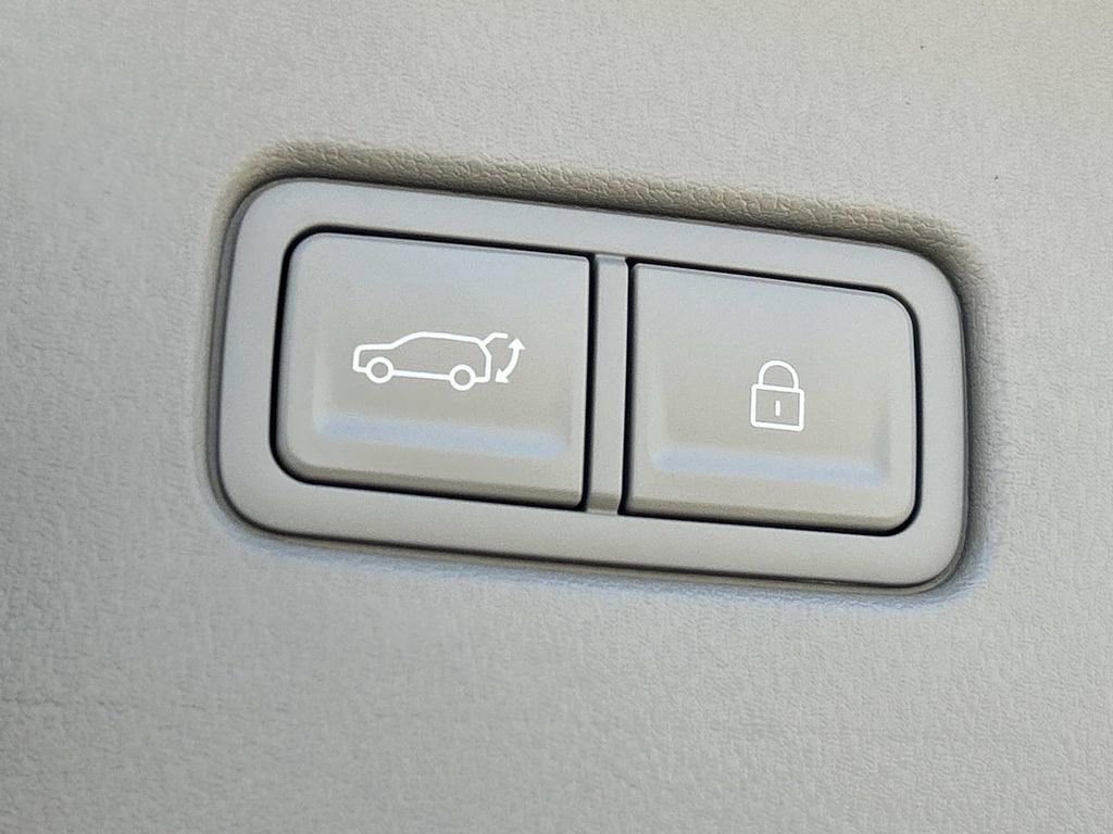 New 2026 Hyundai Palisade FWD Hybrid image 14